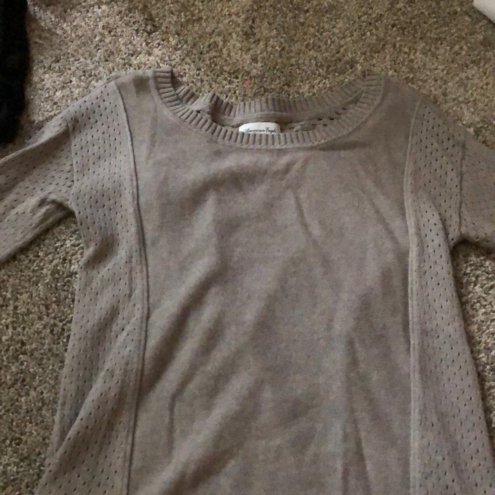 American Eagle sweater